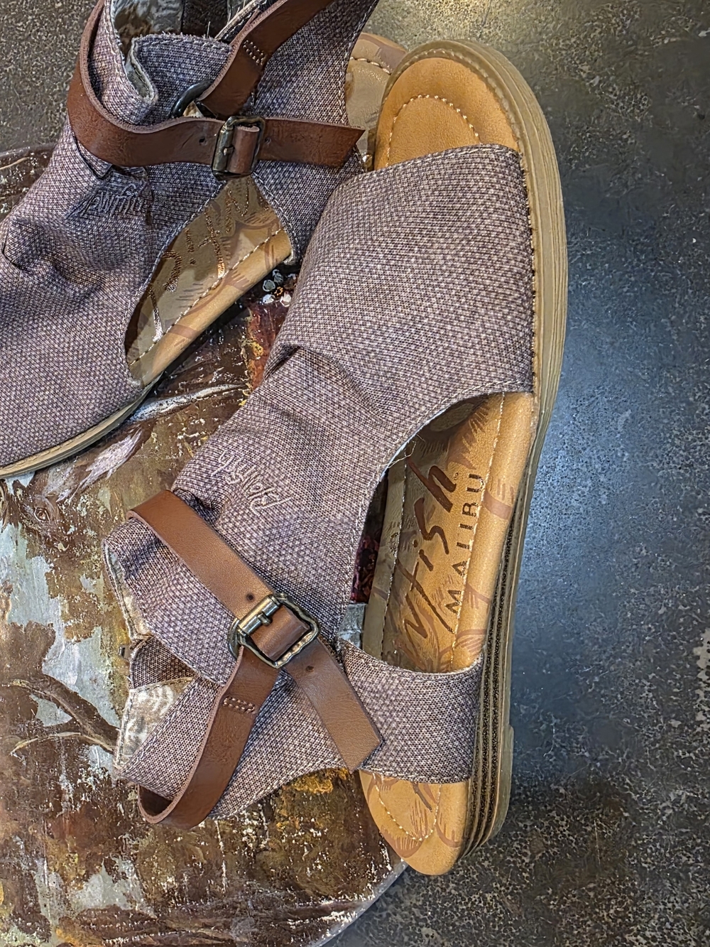 NWOB Blowfish Brown Canvas Open-Toe Sandals - Picture 7 of 11